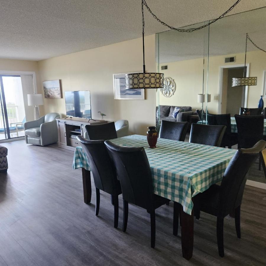 Sandcastles Condominium Complex Cocoa Beach Exterior photo